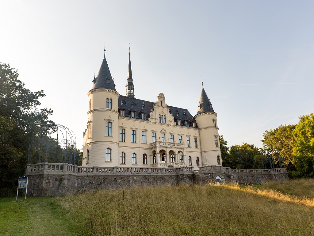 Schlosshotel Ralswiek, im Herzen der Insel Rügen
